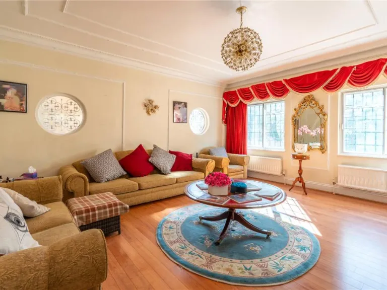 property Compatible Images}