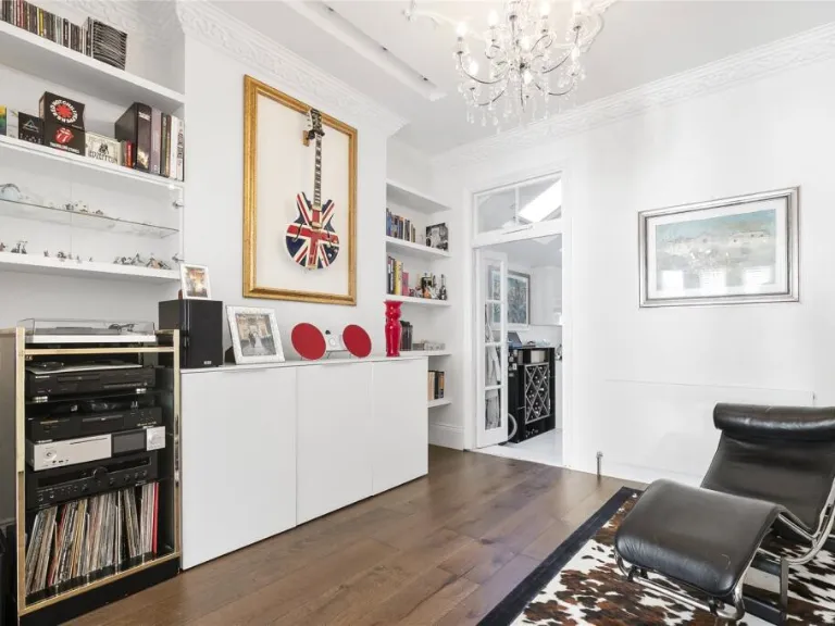 property Compatible Images}