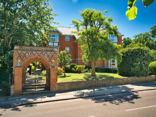 Similar property image