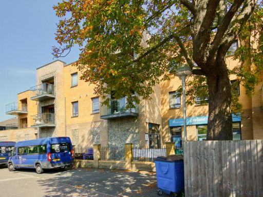 Similar property image