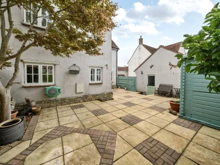 property Compatible Images}