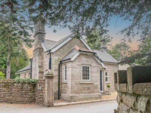 Similar property image