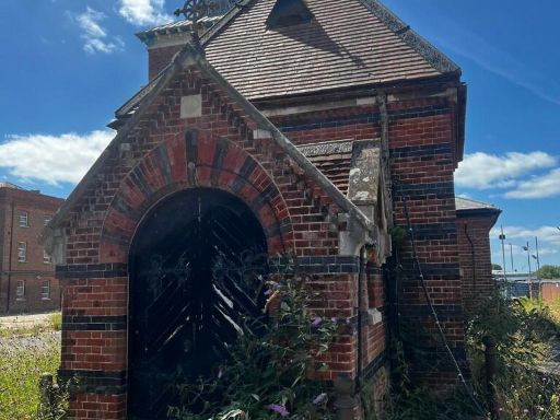 Similar property image