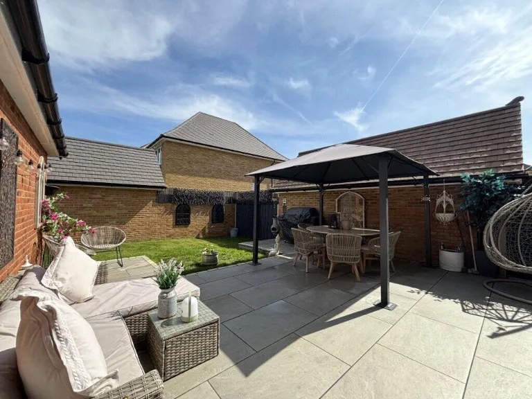 property Compatible Images}