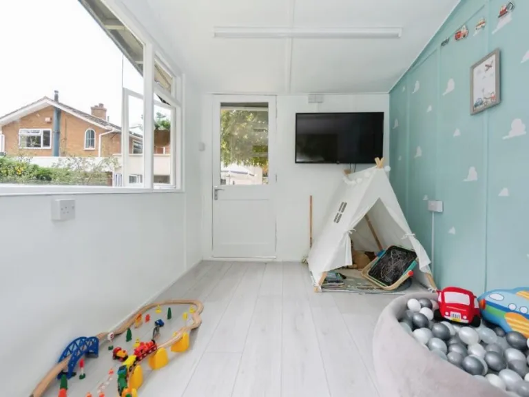 property Compatible Images}
