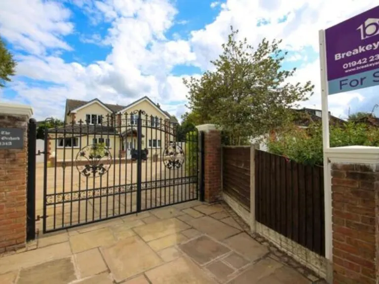 property Compatible Images}