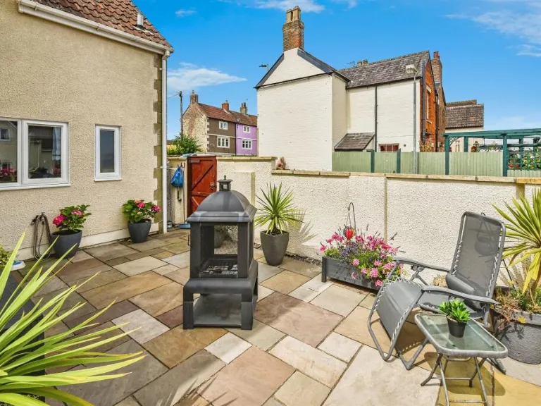 property Compatible Images}