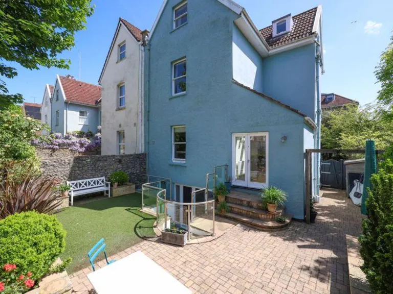 property Compatible Images}