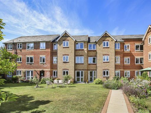 Similar property image