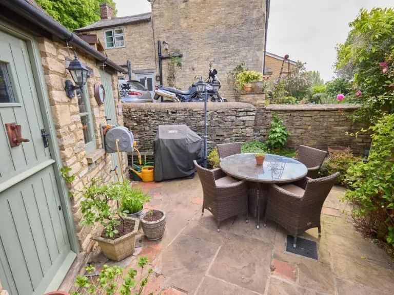 property Compatible Images}