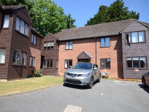 Similar property image