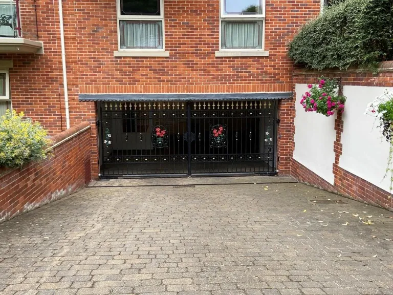 property Compatible Images}