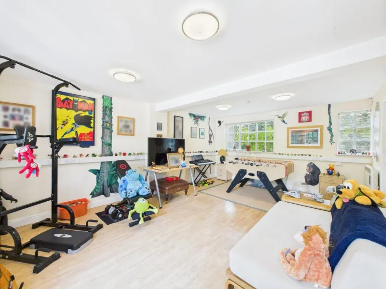 property Compatible Images}