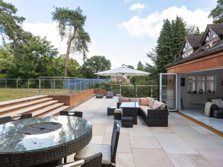 property Compatible Images}