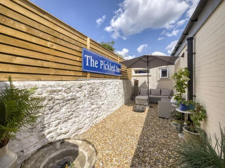 property Compatible Images}