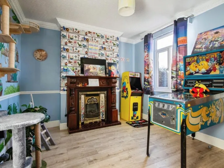 property Compatible Images}