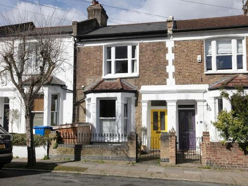 Similar property image