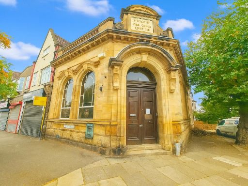 Similar property image