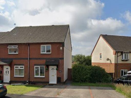 Similar property image