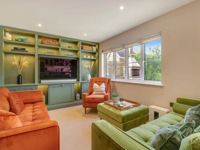 property Compatible Images}