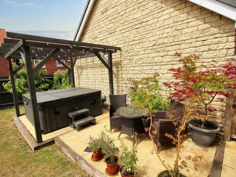 property Compatible Images}
