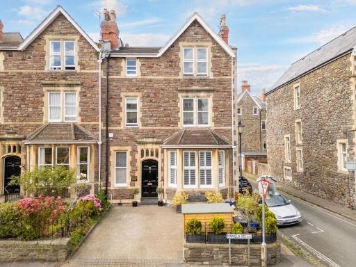 Similar property image