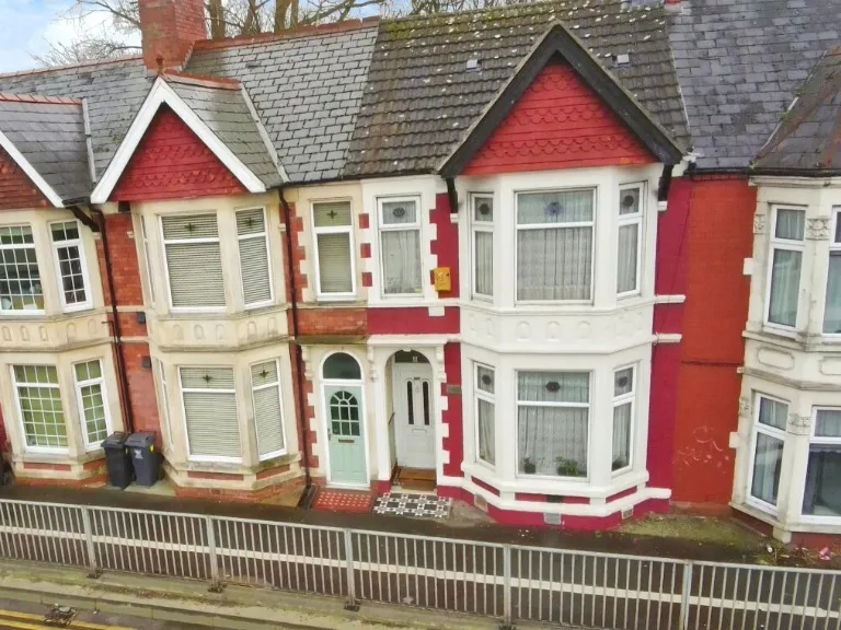 property Compatible Images}