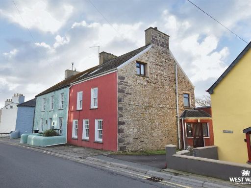 Similar property image