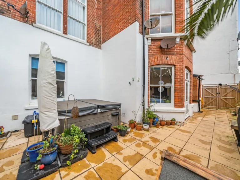 property Compatible Images}