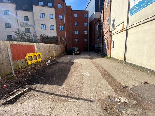 Similar property image