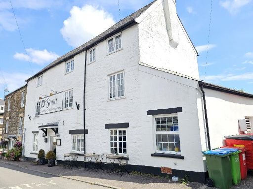Similar property image