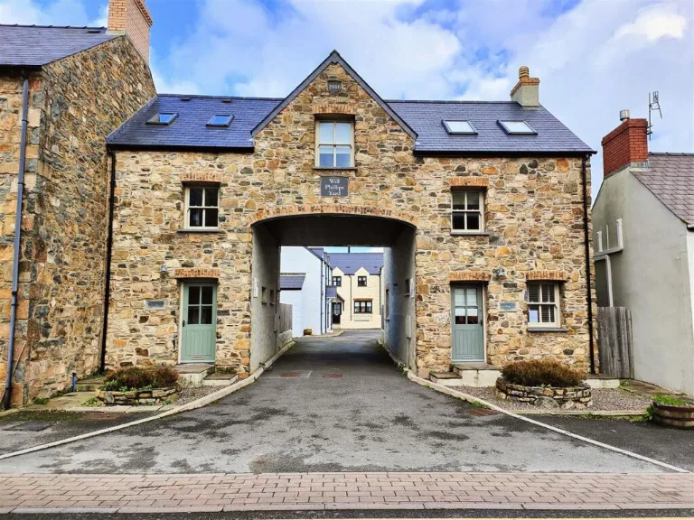 property Compatible Images}