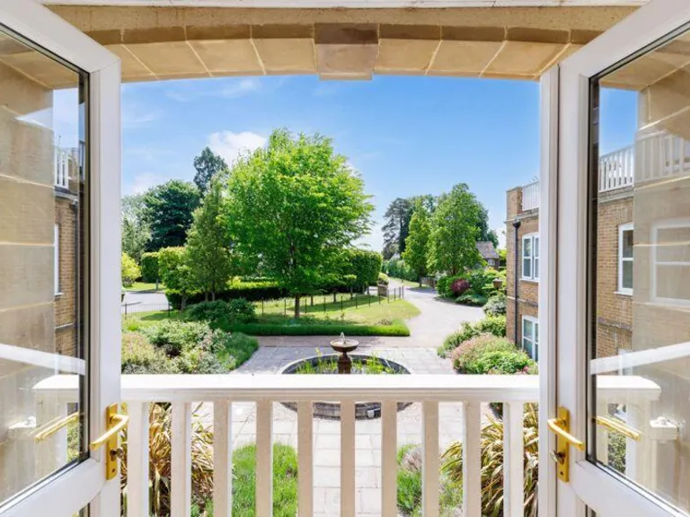 property Compatible Images}