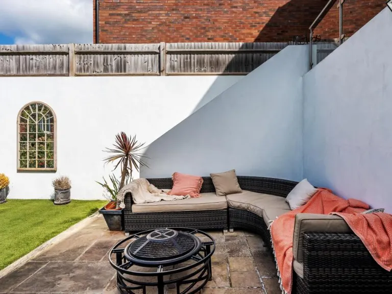 property Compatible Images}