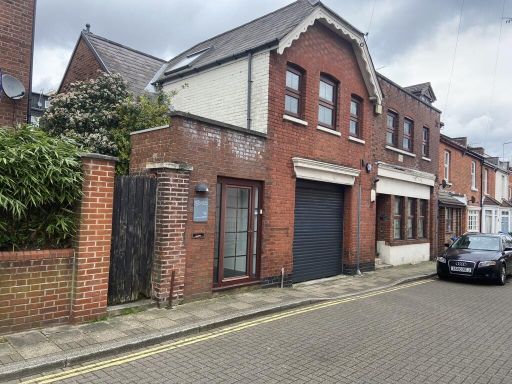 Similar property image