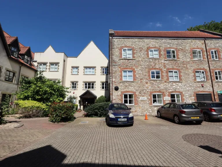 property Compatible Images}