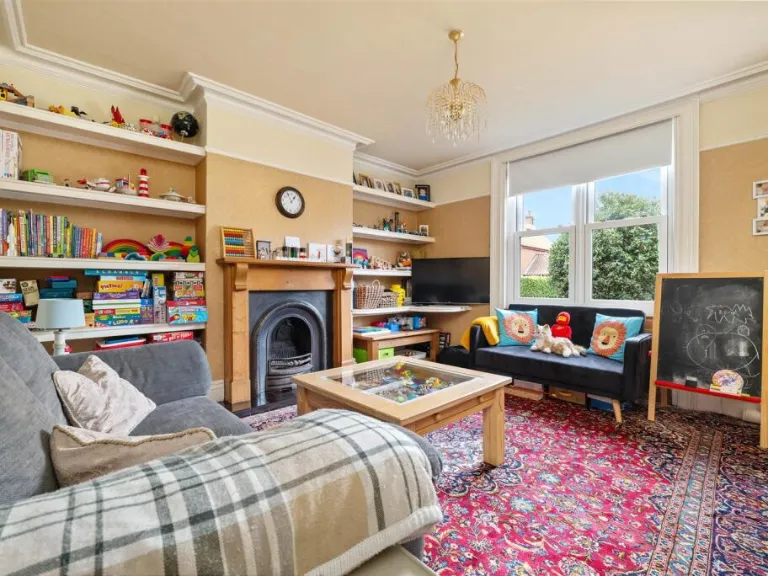 property Compatible Images}