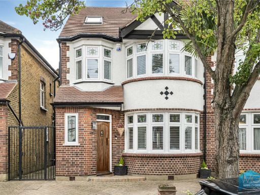 Similar property image