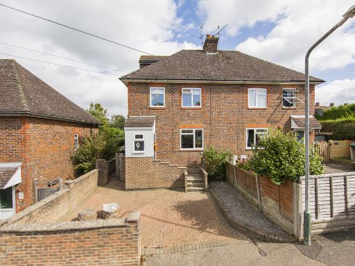 Similar property image