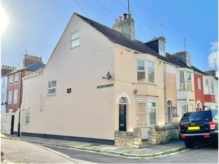 property Compatible Images}