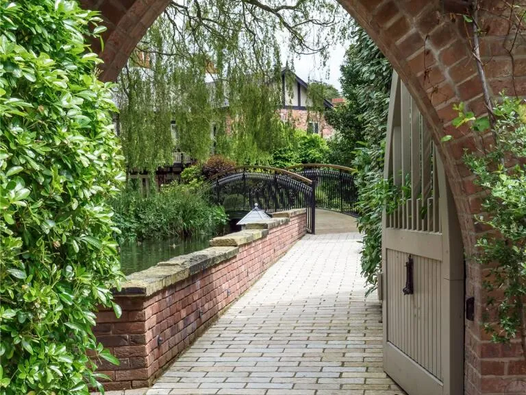 property Compatible Images}