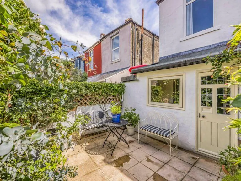 property Compatible Images}
