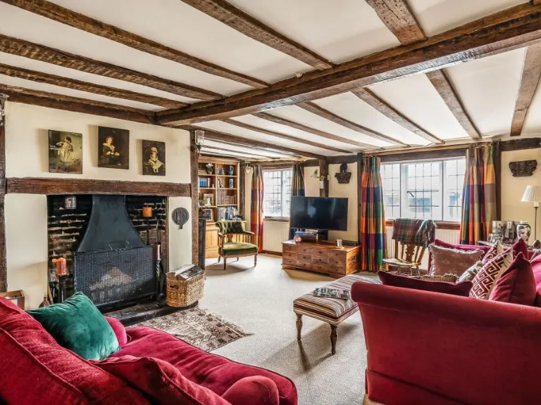 property Compatible Images}