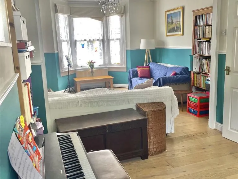 property Compatible Images}