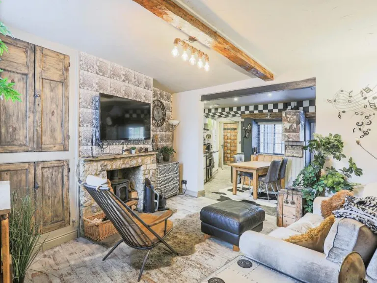 property Compatible Images}