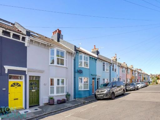 Similar property image