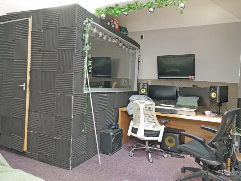 property Compatible Images}