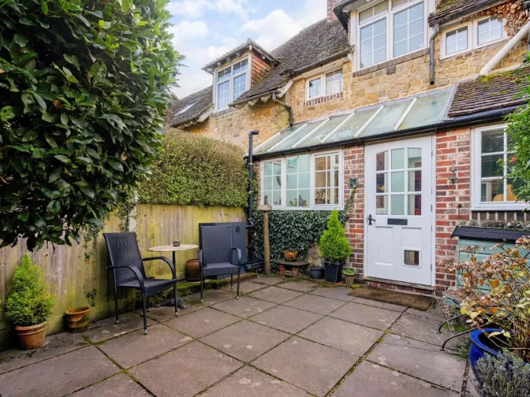 property Compatible Images}