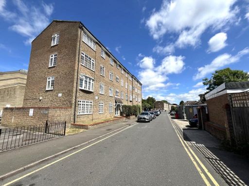 Similar property image