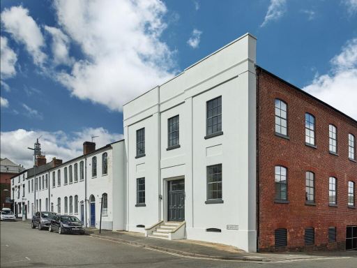 Similar property image